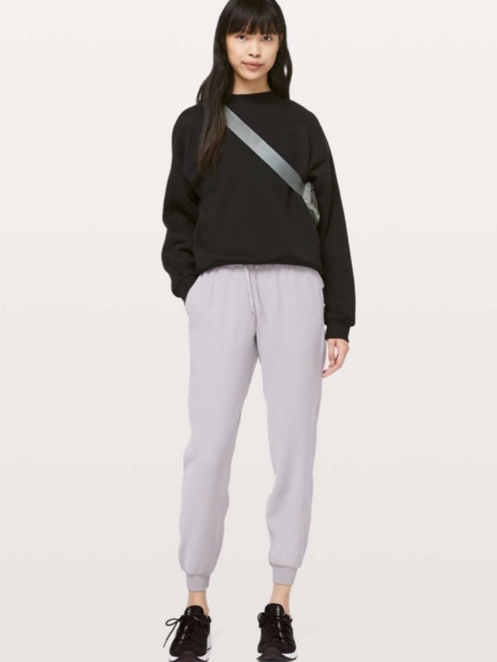 Lululemon On The Fly Jogger Pants 2 Silverscreen Athleisure Work Out Casual